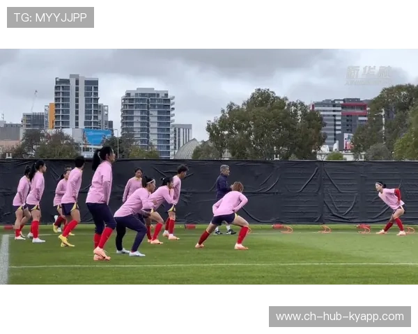 亚洲女足夺冠成绩斐然 国内球迷狂欢庆祝，亚洲女足出线队